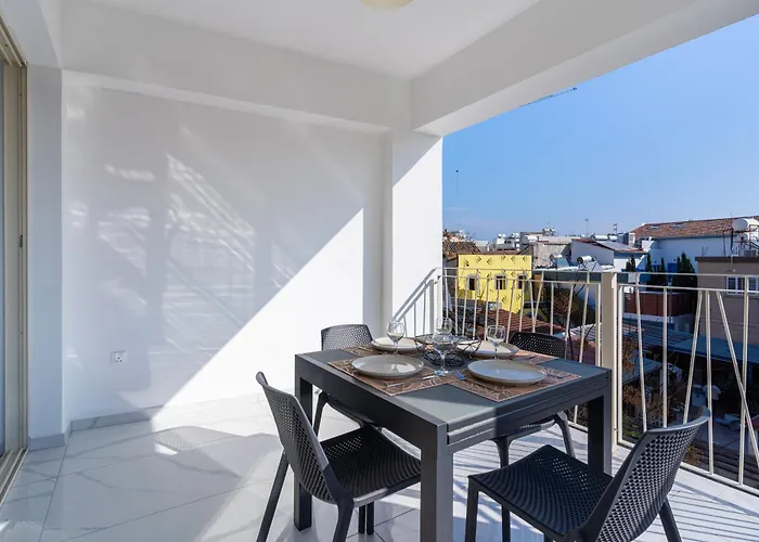 Apartment Rosemont & Balcony In