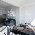 Rosemont & Balcony In * لارنكا